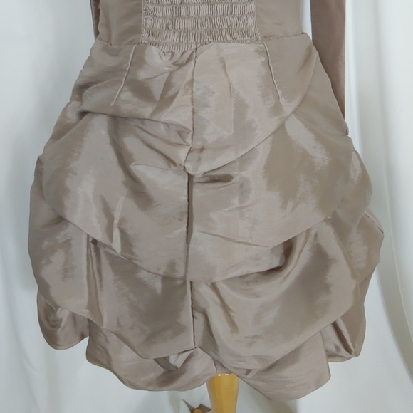 Romeo & Juliet Couture party dress - Picture 4 of 7